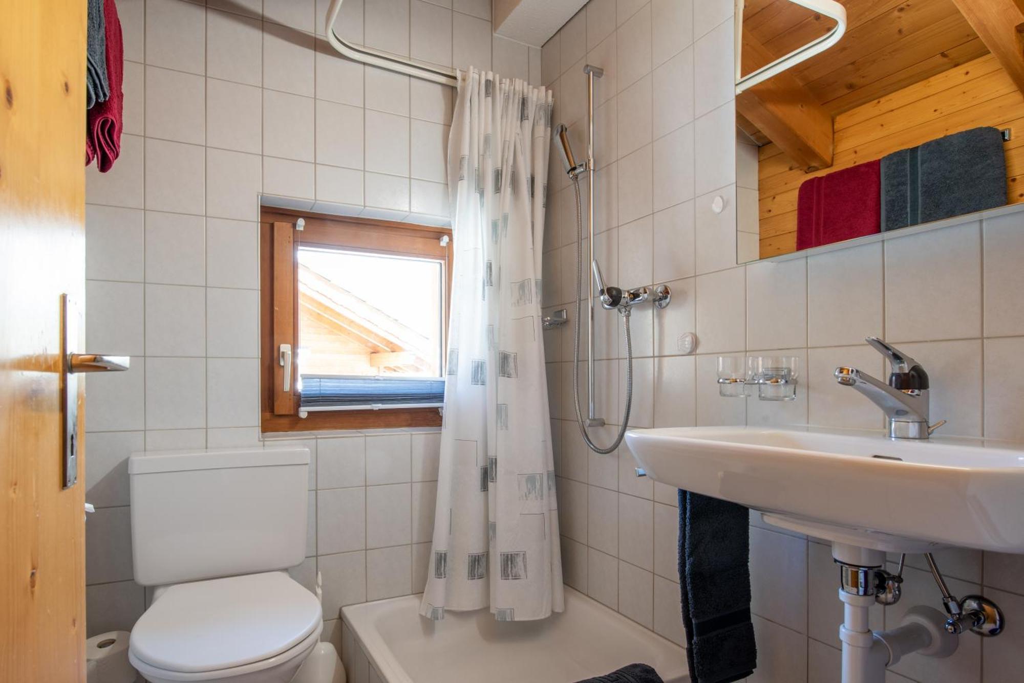 Haus Avalanche Apartment Saas-Fee Bilik gambar
