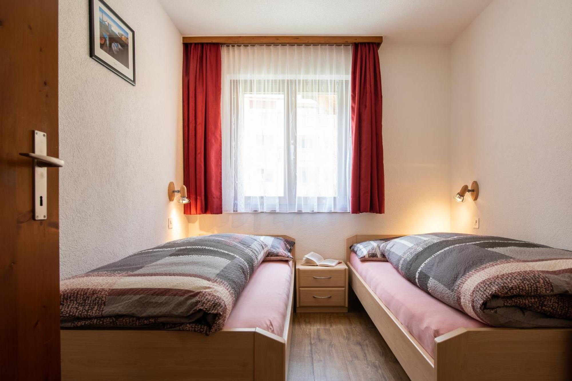 Haus Avalanche Apartment Saas-Fee Bilik gambar
